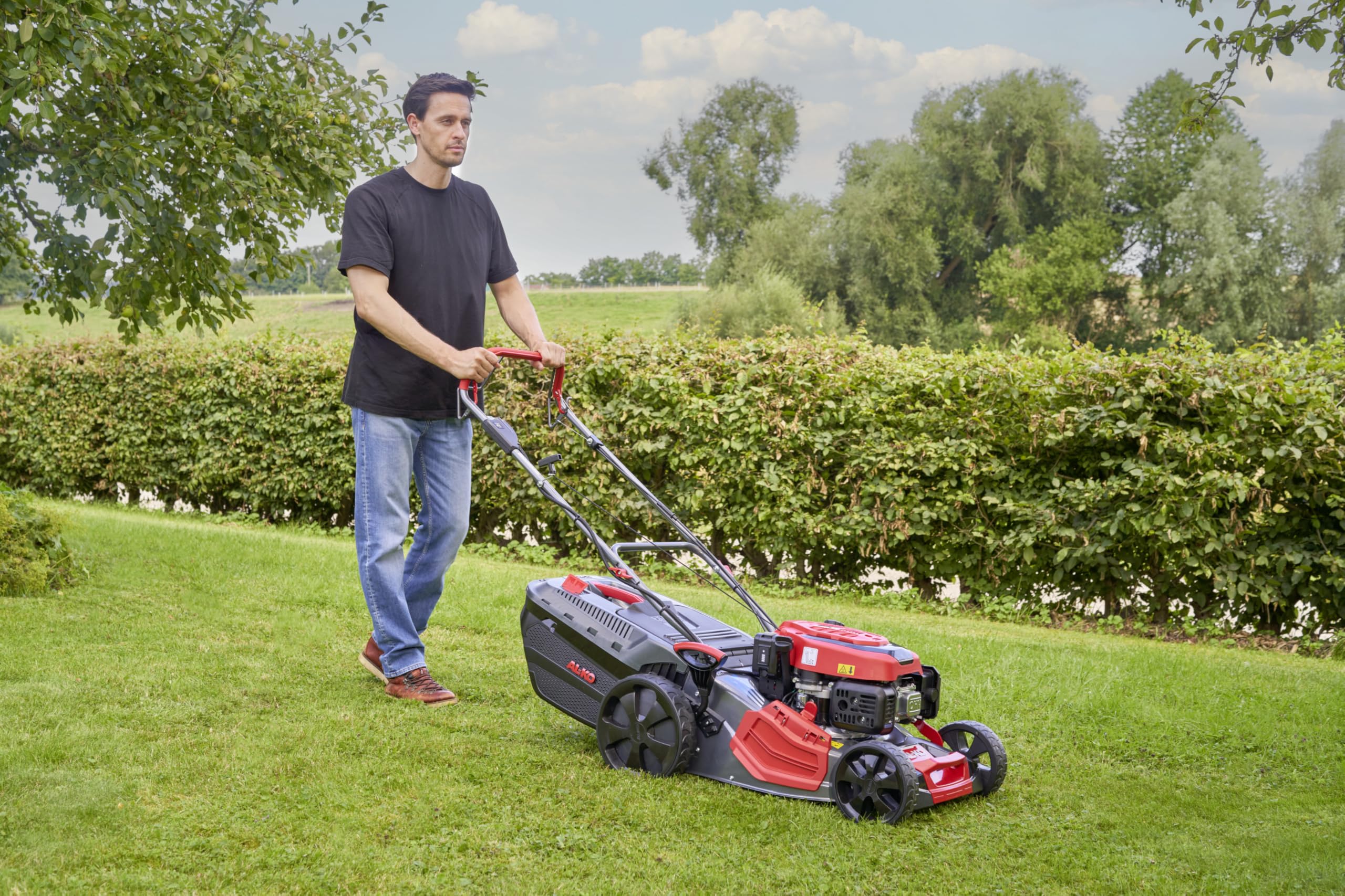 al-ko-benzin-rasenm-her-comfort-46-4-sped-a-46-cm-2-6-kw-e-start image 3