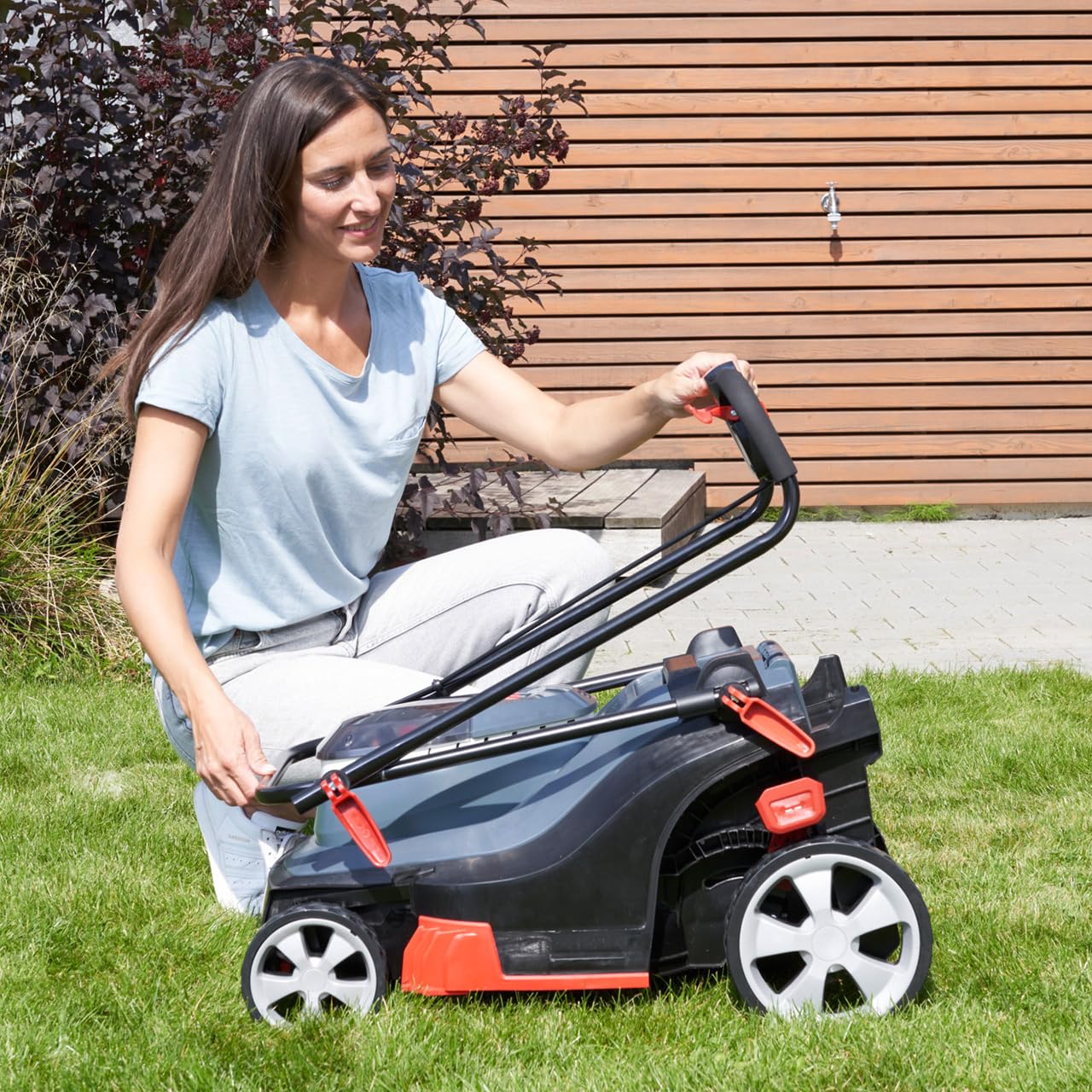 al-ko-akku-rasenm-her-38-2-li-comfort-38-cm-inkl-2x-18v-akku-und-ladeger-t image 7