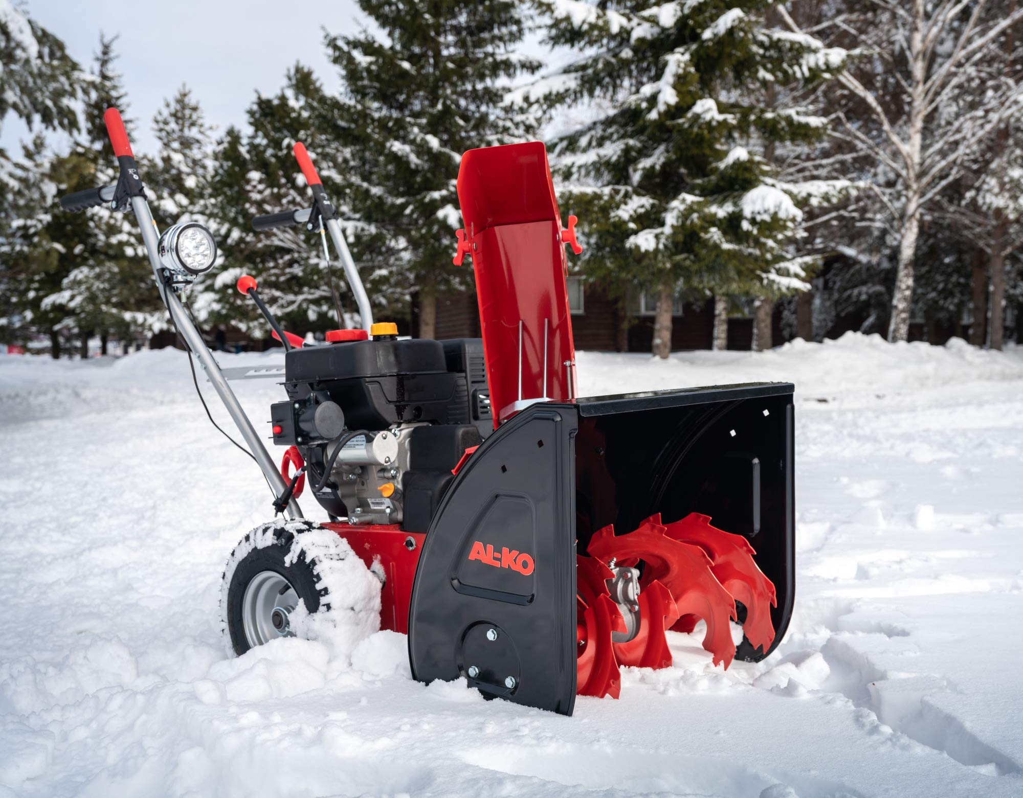 al-ko-benzinschneefr-se-620e-ii-snowline-62-cm-4-4-kw-elektrostart image 2